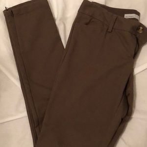 Old Navy low-rise dress pants, perfect condition